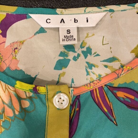 ❤️Last Chance Cabi colorful silk floral boho 3/4 sleeves tunic top size S - Picture 9 of 12
